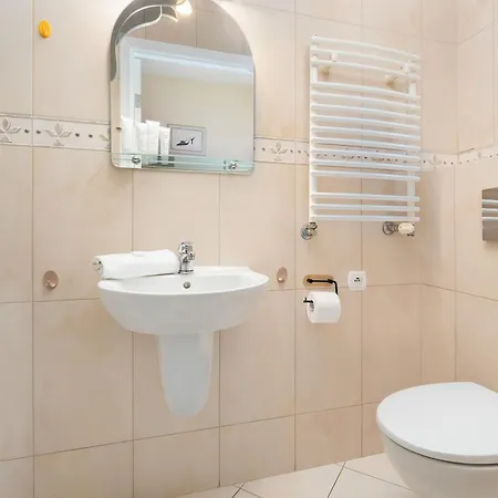 بيت للعطل Przestronny Dom Z Ogrodem Oraz Kortem Tenisowym By Renters غجيبوفو